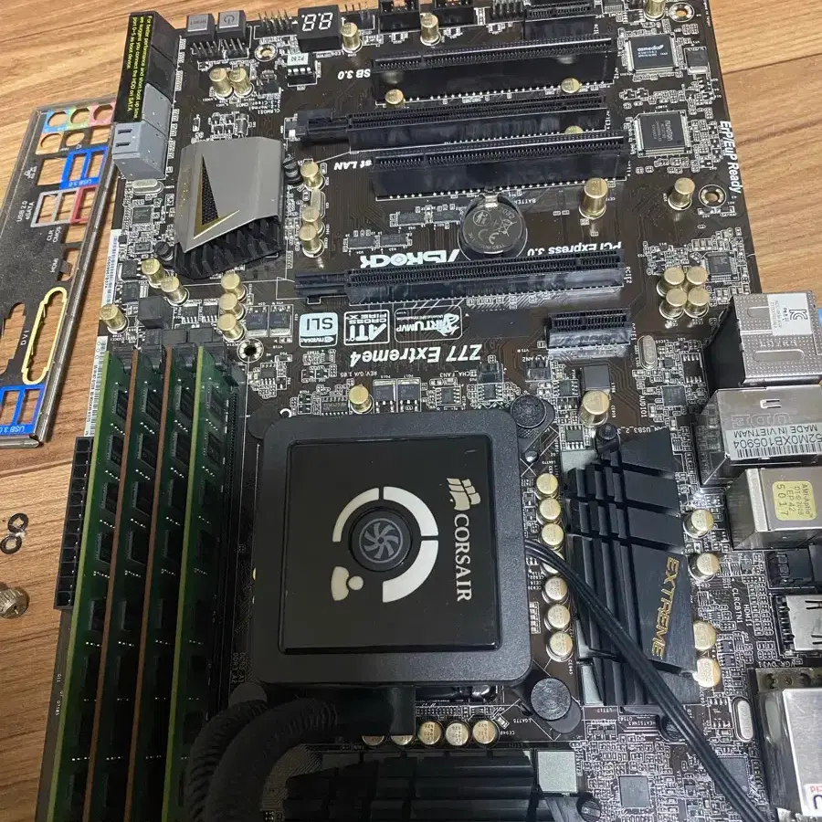 i7 2600k 16GB RAM ASRock Z77 Extreme4 Motherboard