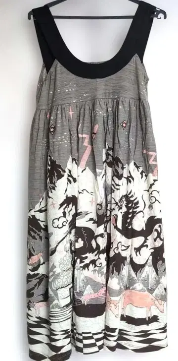 츠모리치사토, TSUMORI CHISATO
