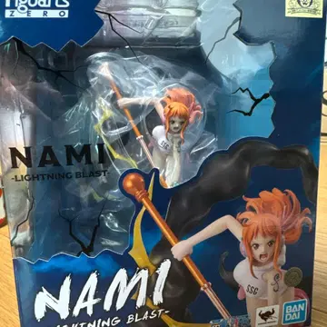 원피스 피규어아츠 ZERO 초격전 나미 -뇌정- 피규어