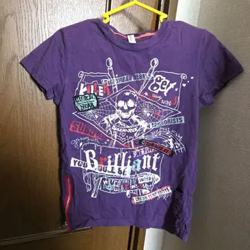 보라색 그래픽 펑크 록 T셔츠