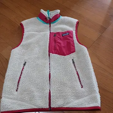 새상품급 patagonia 남성용 레트로X 베스트 S 사이즈