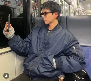 ZARA ma-1 네이비 L 사이즈