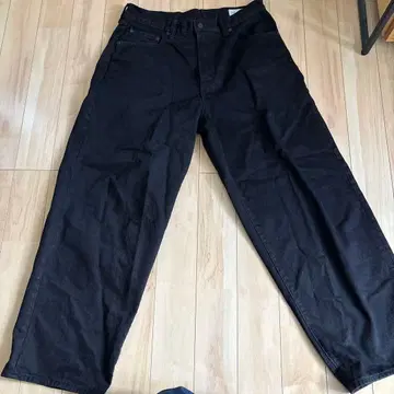 GAP 블랙 배기 데님 32/32