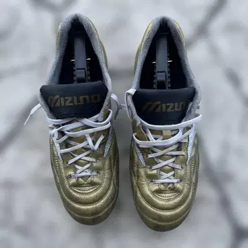 축구 스파이크 모렐리아 Ul 골드