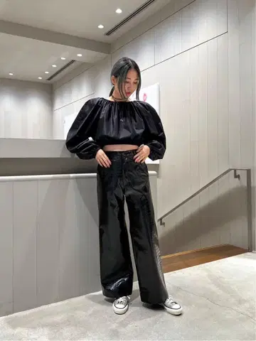 h beauty&youth 개더 블라우스