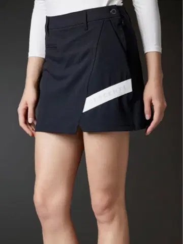 DESCENTE 데상트 골프 블랙스 카트 S