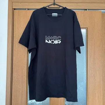 M+RC NOIR 블랙 T셔츠