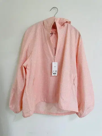 Uniqlo 포켓터블 UV 컷 후드티