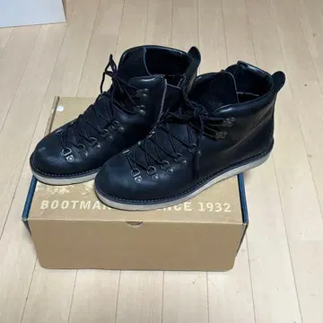 SOPH x DANNER 마운틴 라이트 블랙 27.5cm