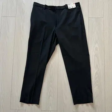 유니클로 스마트 앵클 팬츠 울 라이크 블랙 XL 사이즈