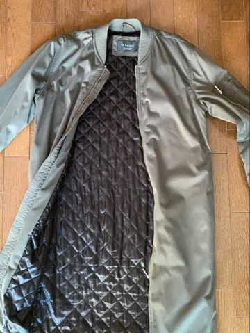 가격 인하! ZARA 올리브 그린 롱 자켓