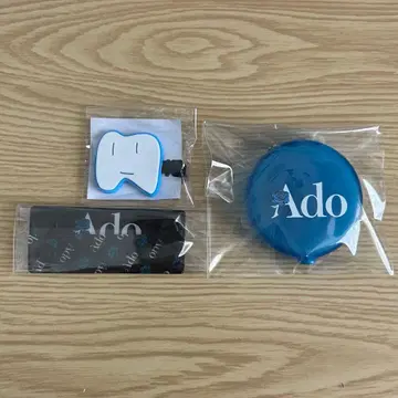 Ado 애드 회장 한정판 가챠 앞머리 클립 코인 케이스 코드 홀더