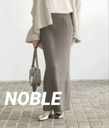 새상품급 NOBLE 명품! 리브 니트 타이트 스커트 그레이