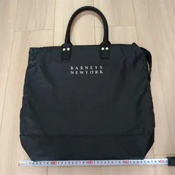 BARNEYS NEW YORK 블랙 토트백
