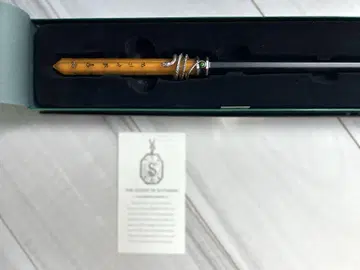 슬리데린 로켓 모티브 지팡이