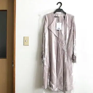 택 포함 미사용 새상품 노카라 루즈핏 트렌치코트 핑크 아푸와이저 리셰