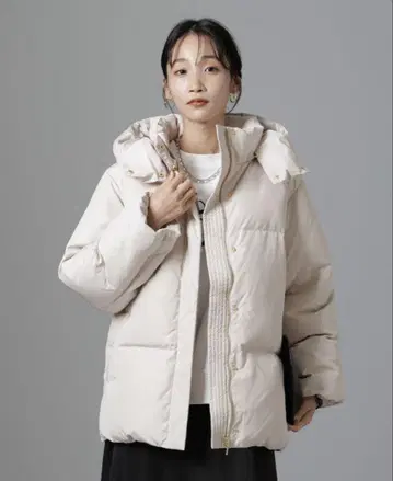 발수 가공 후드 숏 다운 코트 라이트 베이지