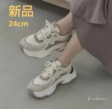 투쿤 통굽 스니커즈