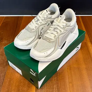 미사용 새상품 푸마 PUMA RS-X SOFTCASE