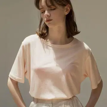 rhika 시어 크루넥 반팔 T셔츠