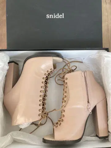 [ 거의 미사용 박스 포함 ] snidel 숏부츠 S 핑크 10cm 힐