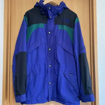 THE NORTH FACE 후드 부착 나일론 자켓