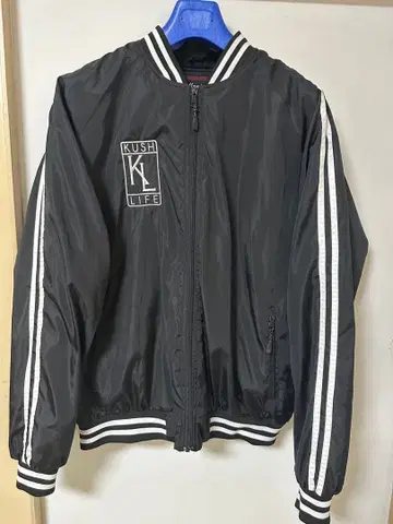 KUSHLIFE 쿠쉬라이프 충전솜 봄버 자켓 블랙 2XL