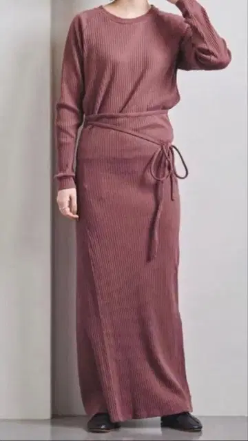 Baserange BRING SKIRT 셋업
