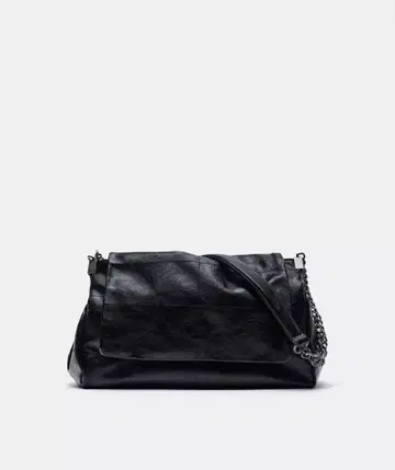 ZARA 락 플랩 숄더백