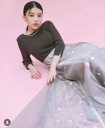 아푸와이저 리셰 도트 튤 절개 도킹 원피스