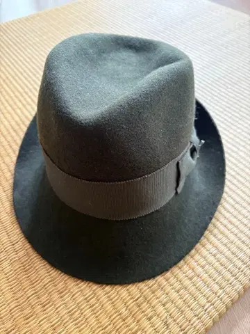 MUHLBAUER 뮬바우어 다크 카키 햇