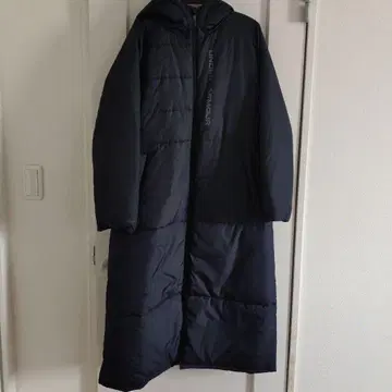언더아머 벤치 코트