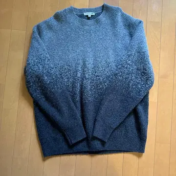 유니클로 JWAnderson 콜라보 sweter