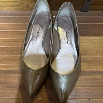 긴자 카네마츠 펌프스
