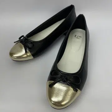 Fin 리본 플랫슈즈 블랙 24cm