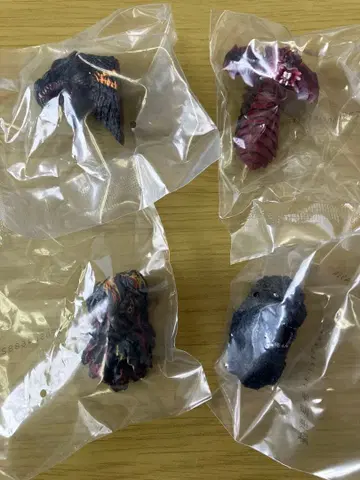 제일복권 고질라 E상 몬스터 헤드 마그넷 4종 세트