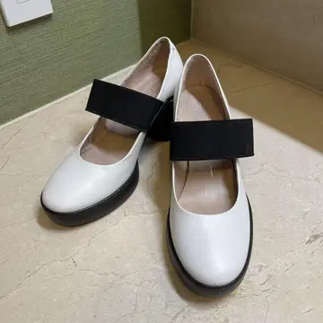 ECCO Shape Sculpted Motion 펌프스