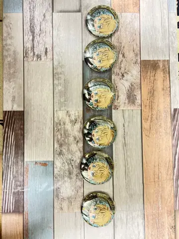 블랙클로버 랙 캔뱃지 6개 세트