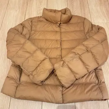 [ 새상품 미사용 ] UNIQLO 울트라 라이트 다운 자켓 S
