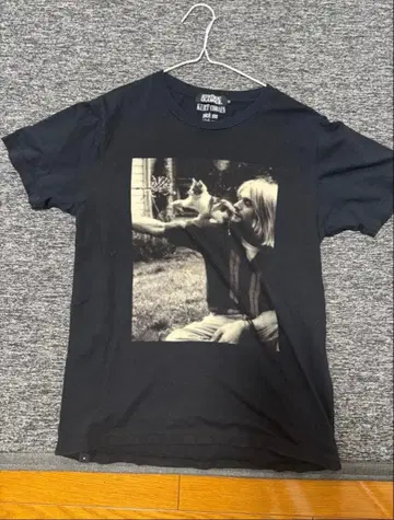Hysteric T셔츠 M 사이즈 커트 코베인