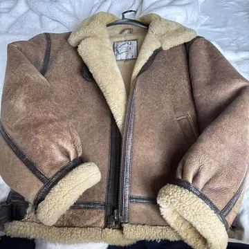 인기 AVIREX B-3 리얼 무스탕 플라이트 자켓