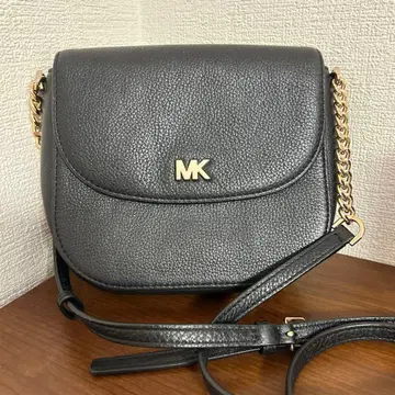 MK 블랙 가죽 숄더백