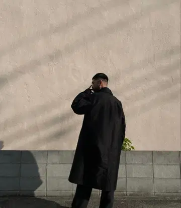 OUTIL MANTEAU BLACK 우티 블랙 몰스킨 코트