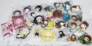 귀멸의 칼날 캔뱃지 키링 묶음 판매