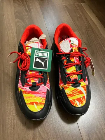 [택 포함 새상품] PUMA 엑소테크 나이트로 페라리 스니커즈 29cm