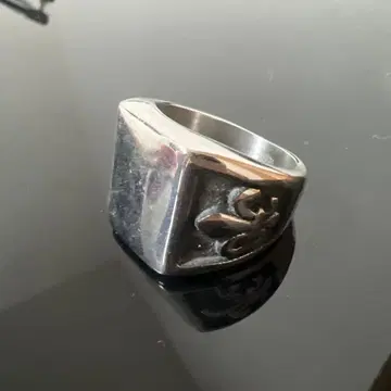 실버 플라워 모티브 스퀘어 반지