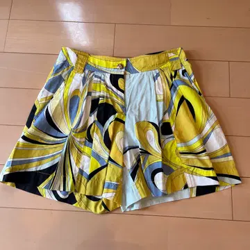 [새상품급] EMILIO PUCCI 숏팬츠