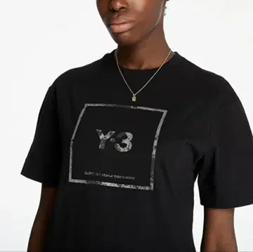 [새상품급] Y-3 블랙 T셔츠 L