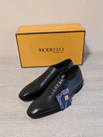 미사용 새상품 MODELLO 드레스 신발 DM8705 25.0cm 블랙