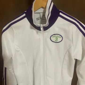 아디다스 트랙 저지 색상 화이트 x 퍼플